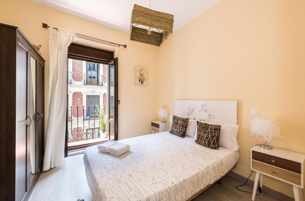 La Casa De Miguel Servet Madrid Bagian luar foto